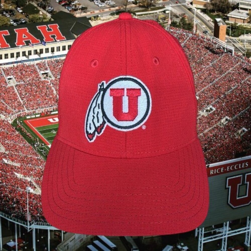 Under Armour Iso-Chill University of Utah Utes Red White Fitted Hat Cap MD/LG